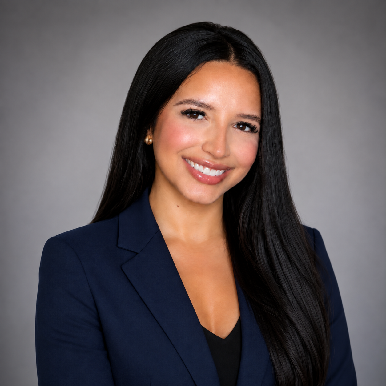 Emily Fernanda V., Notary Public of Florida — Bachelor of Science in Legal Studies, UCF