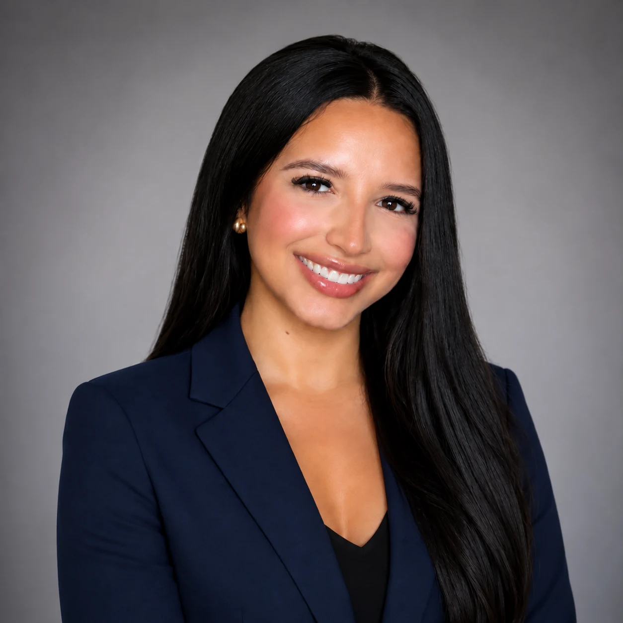 Emily Fernanda V., Notary Public of Florida — Bachelor of Science in Legal Studies, UCF